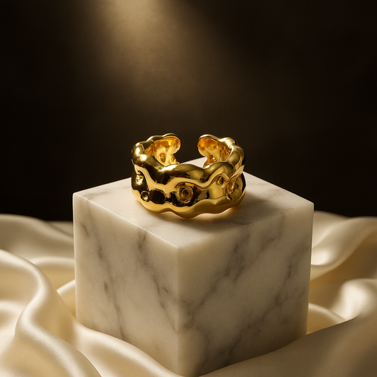 Gold-Tone Chunky Openwork Ring – Bold Sculptural Statement Design