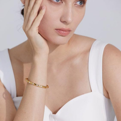 Minimal Crystal Slim Bangle Bracelet