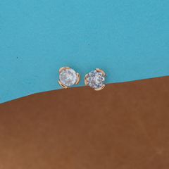 Dazzling Solitaire Petal Stud Earrings