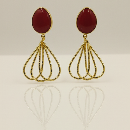 Crimson Teardrop Filigree Dangle Earrings (Gold Tone)