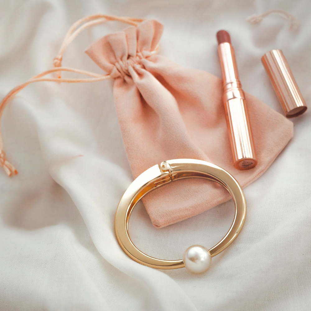 Pearl Drop Gold-Tone Oval Bracelet