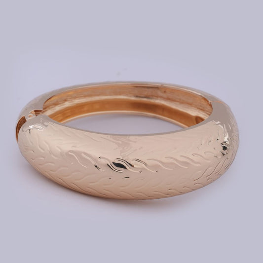Elegant Gold-Toned Textured Bangle Bracelet