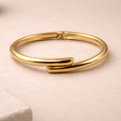 Modern Overlap Bangle Bracelet