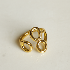 Gold-Tone Triple Oval Statement Ring – Sculptural Open Circle Design
