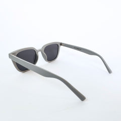 Joe's Bold and Modern Women Grey Sunglasses