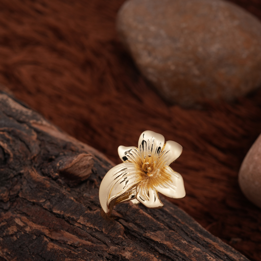 Gold-Tone Sculptural Floral Design Ring