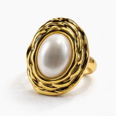 Gold-Tone Oval Pearl Ring – Twisted Texture Statement Design