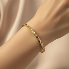 Minimal Crystal Slim Bangle Bracelet