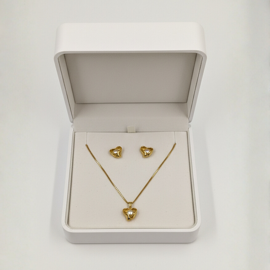 Golden Heart Pendant Chain Set (Gold Tone)
