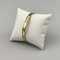 Gold-Tone Crystal Inlay Bangle – Geometric Luxury Bracelet
