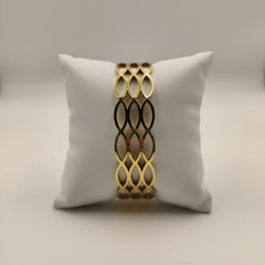 Interlaced Lattice Gold Bangle Bracelet