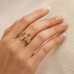 Gold-Tone Multi Oval Statement Ring – Sculptural Openwork Design