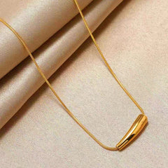 Minimal Bar Pendant Necklace (Gold Tone)