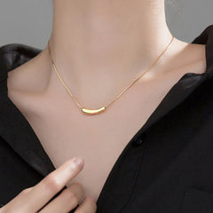 Minimal Bar Pendant Necklace (Gold Tone)
