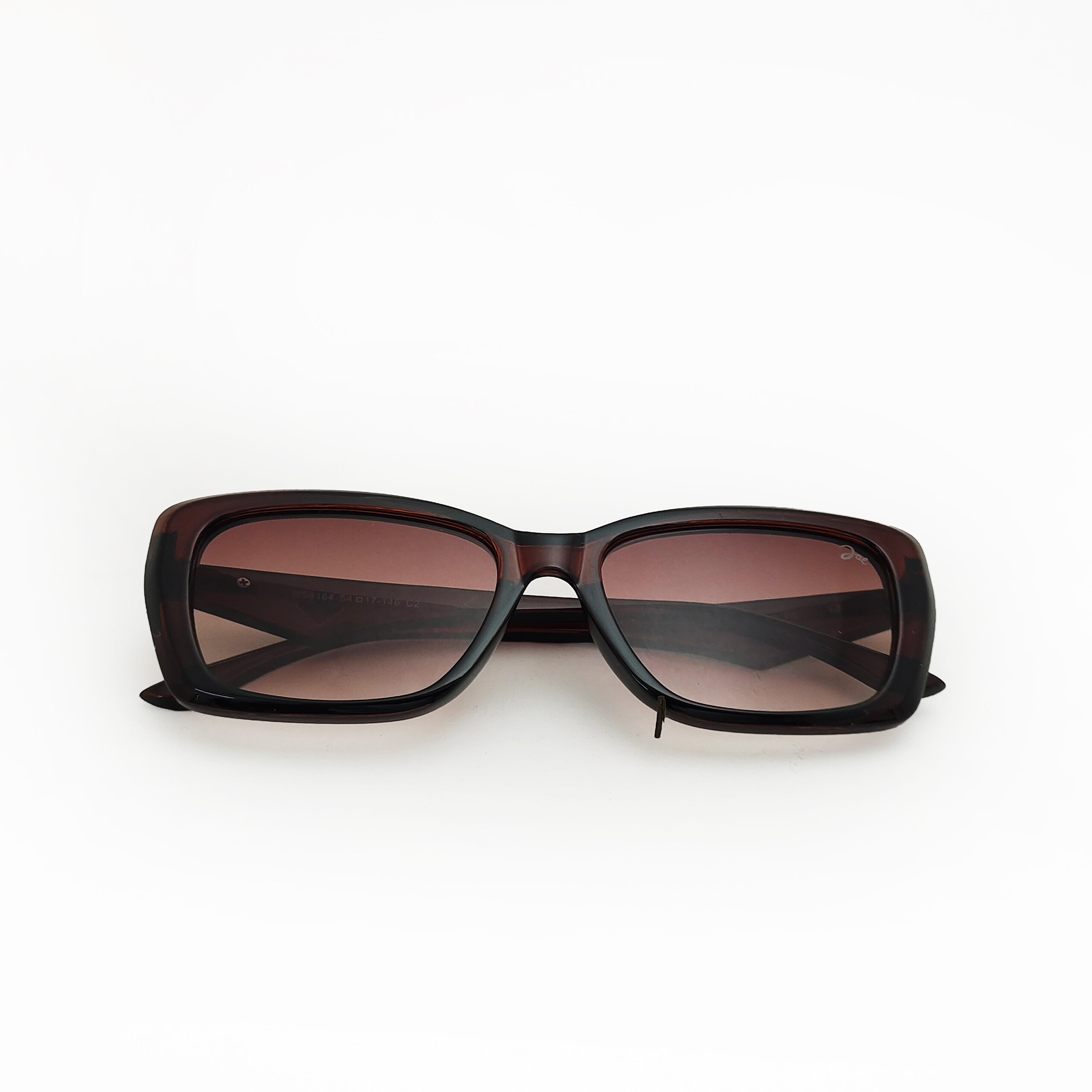 Joe's Retro Chic Sunglasses for Women