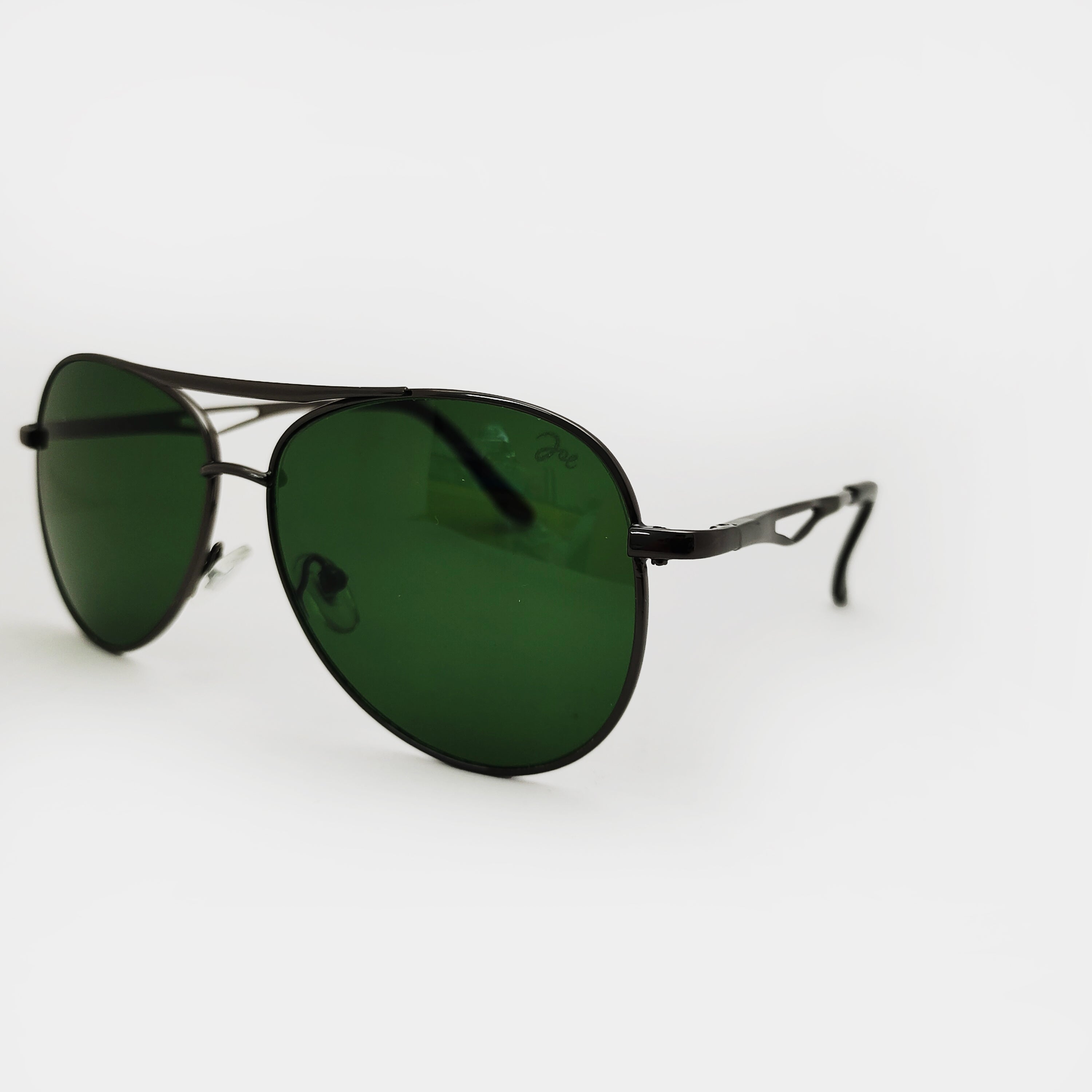 Joe’s Aviator Unisex Sunglasses in Gunmetal